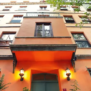 Hotel House Mola Galata, Istanbul
