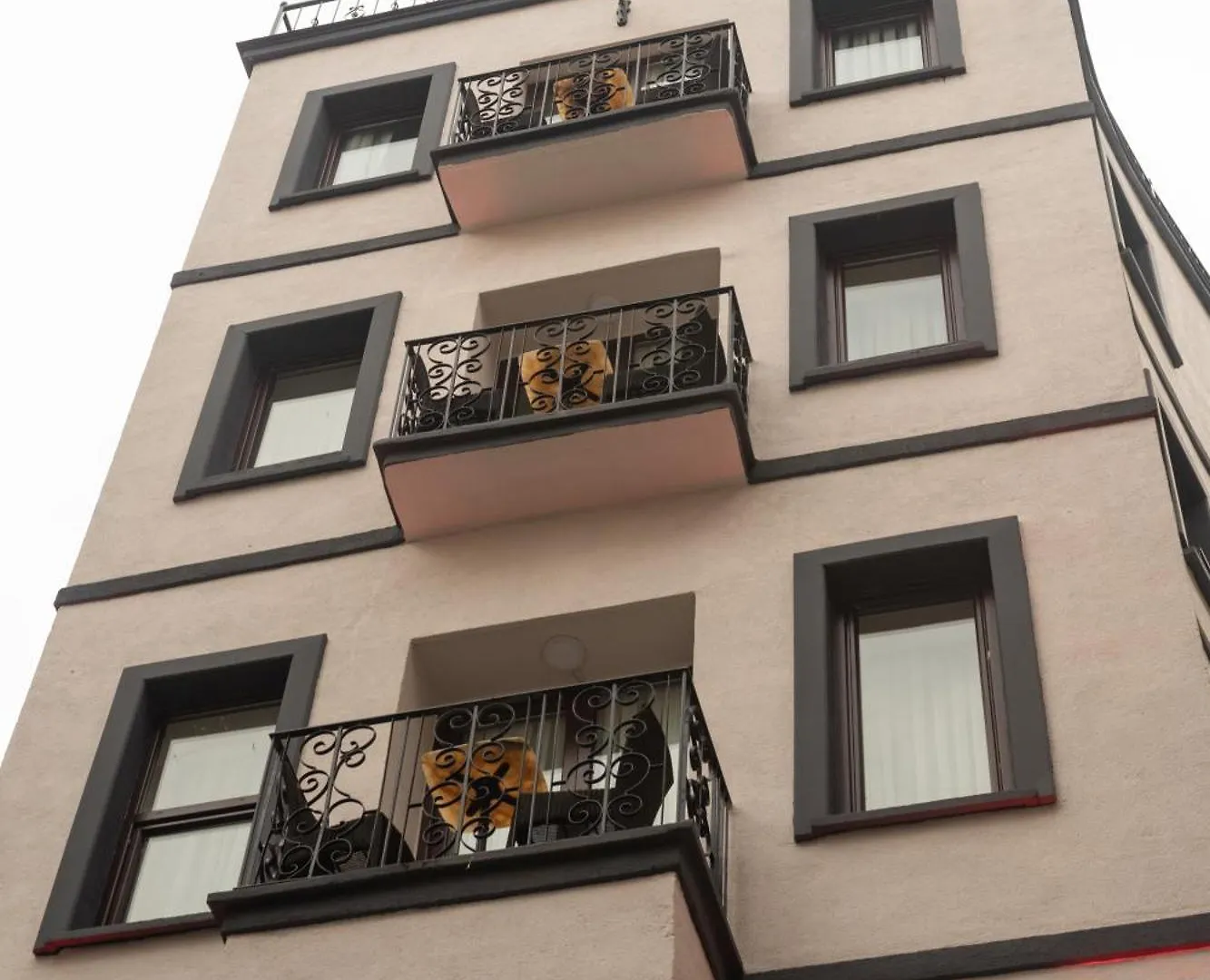 **  Hotel Di Poesia Deluxe اسطنبول تركيا